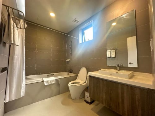 Luxury 1-Bedroom Apartment for Rent in BKK1