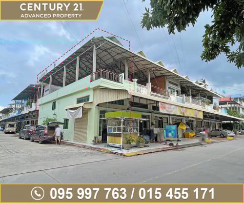 🏘 ផ្ទះល្វែង (កែង) ក្នុងបុរី ចំការល្មុត ត្រូវការលក់បន្ទាន់ខ្លាំង