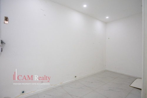 179 sqm Retail Space For Rent in Diamond Island (Koh Pich).