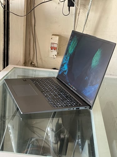 Acer swift SFG16-72T core ultra 9(22cpu) ram 32gb ssd m2 512gb touch screen 99.9%