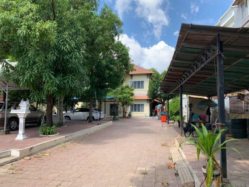 Villa for Sale Urgent