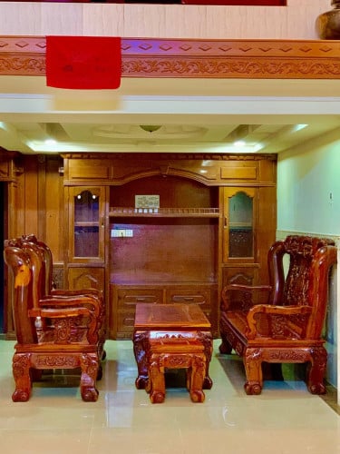 ផ្ទះល្វែងជួល ម្តុំក្បែរស្ពានដែកចំការដូង