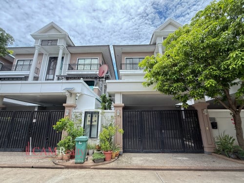 4 Bedrooms Twin Villa For Rent In Borey Peng Huoth 60M