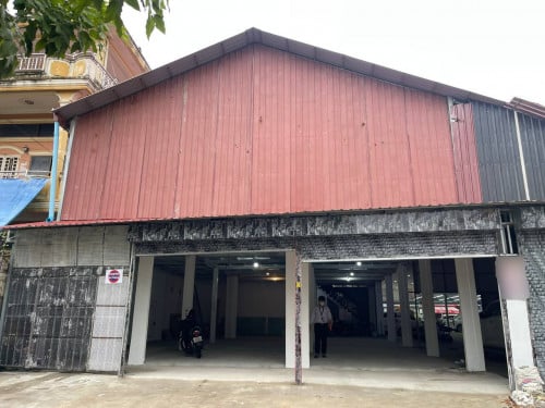 Warehouse For Rent At Toul Tompong