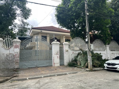 ផ្ទះវីឡា សម្រាប់លក់នៅទួលគោក