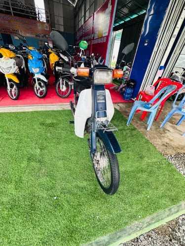 អាគុប​ ឆ្នាំ​ផលិត​2009​ តម្លៃ​500$ បងប្អូន​ចង់​ទិញ​ដាច់​ វ៉ៃ​ដូរ​ បង់​រំលោះ​បាន