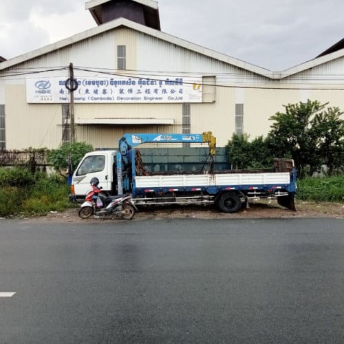 ឡានស្ទូចជួល (Crane for Rent)