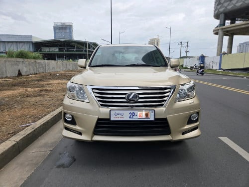 Lexus LX 570 2010