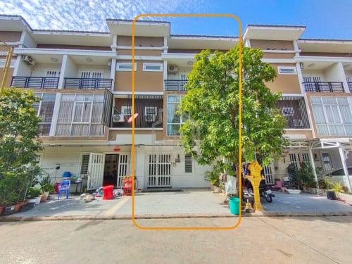 Townhouse 3 Bedrooms for RENT near AEON Mall_Sen Sok