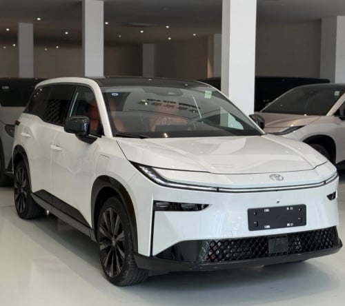 Toyota bZ3X 610 Max 2025 ( ពណ៍ ស Snow White )