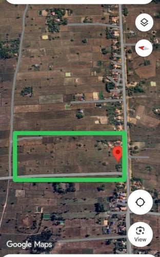 ដីលក់ជាប់ផ្លូវកៅស៊ូ