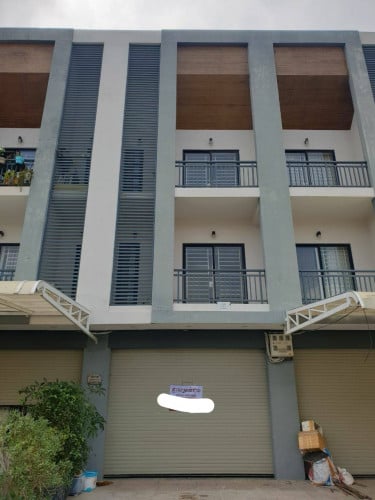 ផ្ទះសម្រាប់លក់ បុរី ARATA​ ឃ្មួញ​ សែនសុខ​ ភ្នំពេញ​