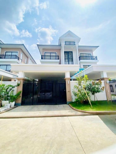 វីឡាភ្លោះសម្រាប់លក់ |​ Twin villa for Sale in Borey Penghouth The Star Diamond 60m