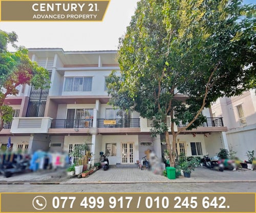 🏘 វីឡាកូនកាត់ (LC2) ក្នុងបុរី ប៉េងហួត ផ្លូវ371 ត្រូវការលក់បន្ទាន់ខ្លាំង ​