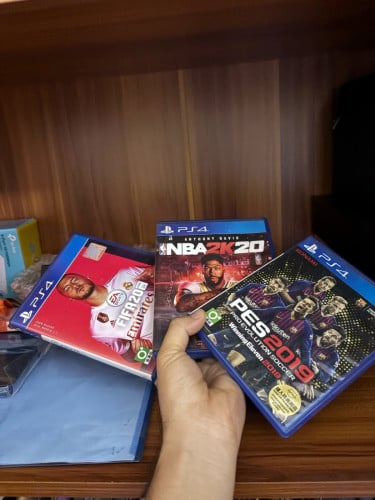 1ហ្គេម $10