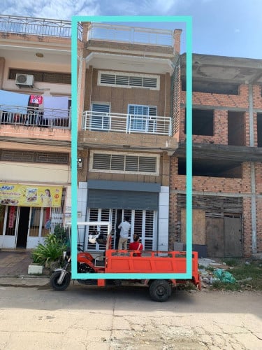 ផ្ទះ​ល្វែង​ជួល​ ជិតរោងចក្រស្បែកជេីង​