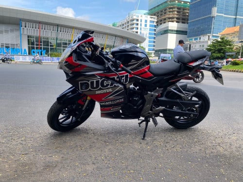 ម៉ូតូលក់