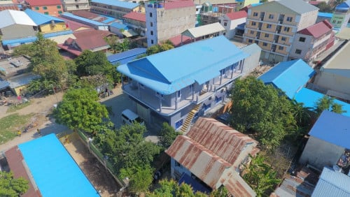 ផ្ទះដីឡូត៍ធំស្អាត លក់បន្ទាន់ នៅភូមិឬស្សី