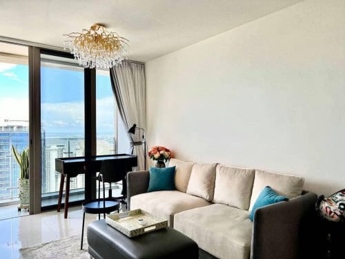 🏙️ 2 Bedroom + Office for Sale – The Peak, Phnom Penh || $300K (Nego)