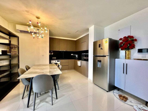 🏙️ 2 Bedroom + Office for Sale – The Peak, Phnom Penh || $300K (Nego)