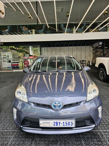 Pruis 2013  For Sale