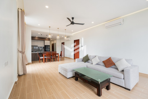 Spacious 3 Bedrooms For Rent in Tonle Bassac Area