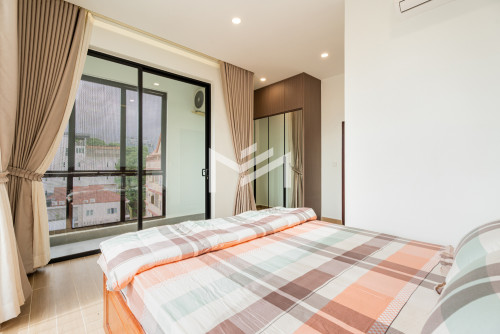 Spacious 3 Bedrooms For Rent in Tonle Bassac Area