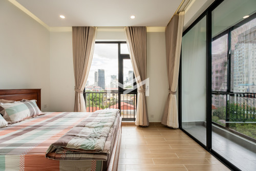 Spacious 3 Bedrooms For Rent in Tonle Bassac Area