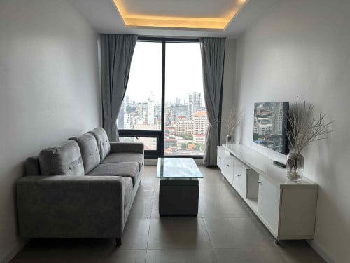Urgent Sale: 2 Bedrooms Condo. Below Market Price at The Penthouse Residence