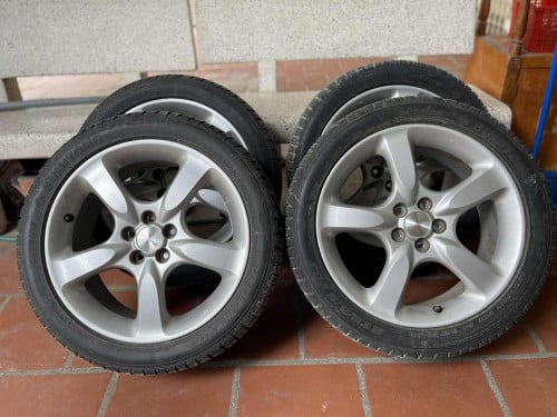 យ៉ាន់ព្រុសរង្វង់17