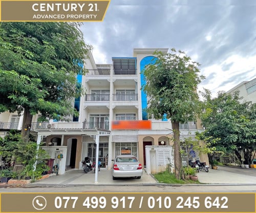 🏘 វីឡាកូនកាត់ (LA) ក្នុងបុរី Moon Town (ជិតផ្លូវ2004) ត្រូវការលក់បន្ទាន់ខ្លាំង ​