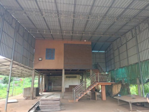 🏦House Available for Urgent Sale at a Special Price (Negotiable).