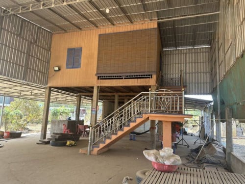 🏦House Available for Urgent Sale at a Special Price (Negotiable).