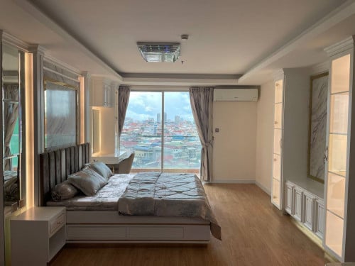 Olympia City Condo For Rent