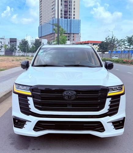 Sell Toyota Landcriser 2013 up to 2025