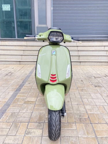 Vespa S 2024 125cc ថ្មីកេះ4080$ 3980$