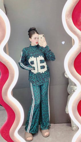 ឈុតស្ព័រសាច់ទឹកកក