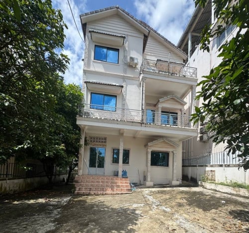 ផ្ទះជួល