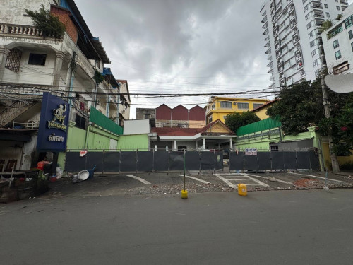 ទីតាំងជួល 18x24 នៅជិតផ្សារបឹងត្របែក ផ្លាហ្សា ផ្លូវ 103, សង្កាត់បឹងត្របែក, ខណ្ឌចំការមន,ភ្នំពេញ