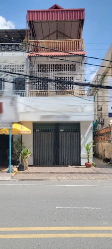 ហាងសម្រាប់ជួលនៅជិតសកលវិទ្យាល័យ l Shop for Rent near University