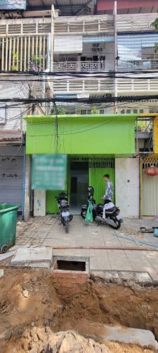 ហាងសម្រាប់ជួលនៅជិតសកលវិទ្យាល័យ l Shop for Rent near University