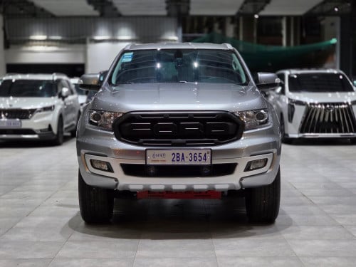 FORD EVEREST 2019