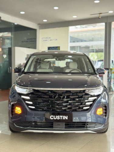 Hyundai- Custin- MPV 7SEAT