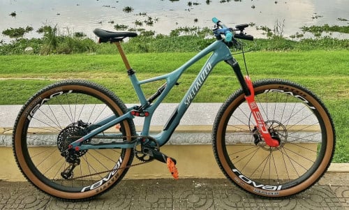 speciallzd stumjumper