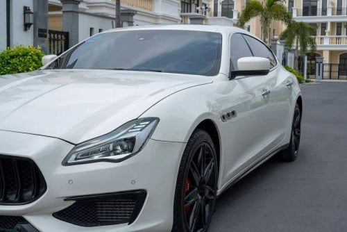 🚘 2014 MASERATI QUATTROPORT