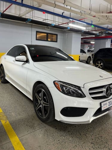 C300 AMG 4Matic ឡានទើបតែជិះថ្មីដូចឋ្លាញ់គោរ ពិន្ទុខ្ពស់ ទឹកថ្នាំសុិន១ជុំ ធានាមិនបុក មិនបាញ់