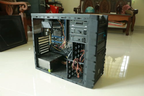 Destop លក់ 185$