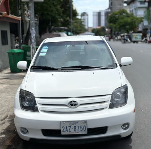 Toyota Scion 2005 ឡានថ្មីណាស់