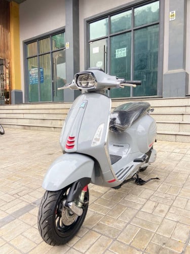 Vespa Sprint 2023 150cc ស្អាត98%​ធានាម៉ាសុីន1ឆ្នាំ​