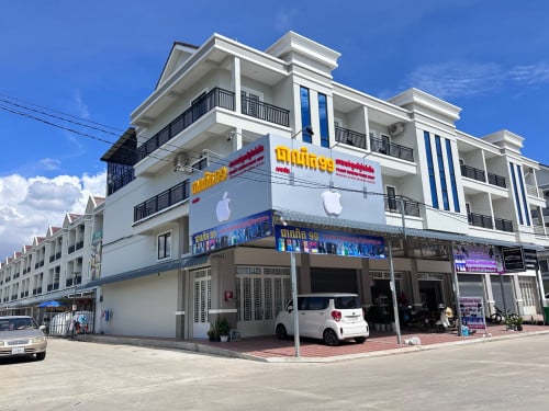 ផ្ទះអាជីវកម្មលក់នៅទួលពង្រ